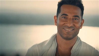 عمرو سعد يبحث عن بطلة لمشاركته مسلسل 