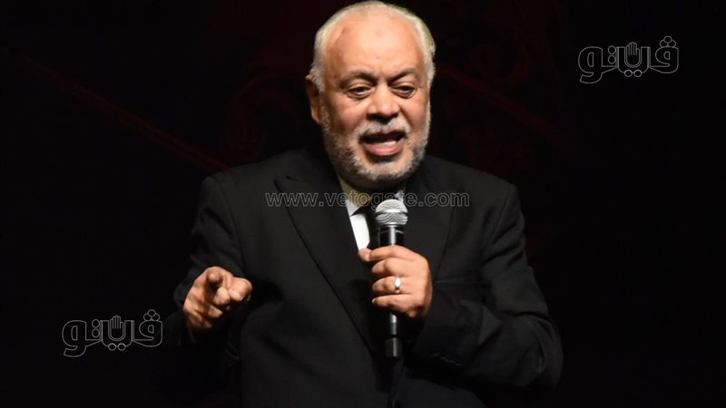 الدكتور أشرف زكي،