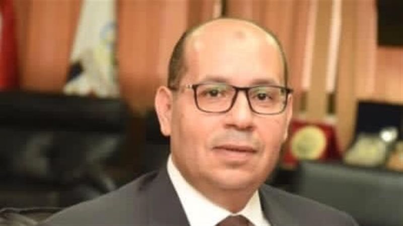 ياسر إدريس 