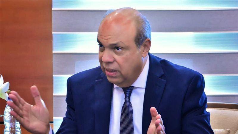 وزير الطيران المدني