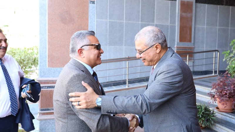  رئيس جامعة الزقازيق
