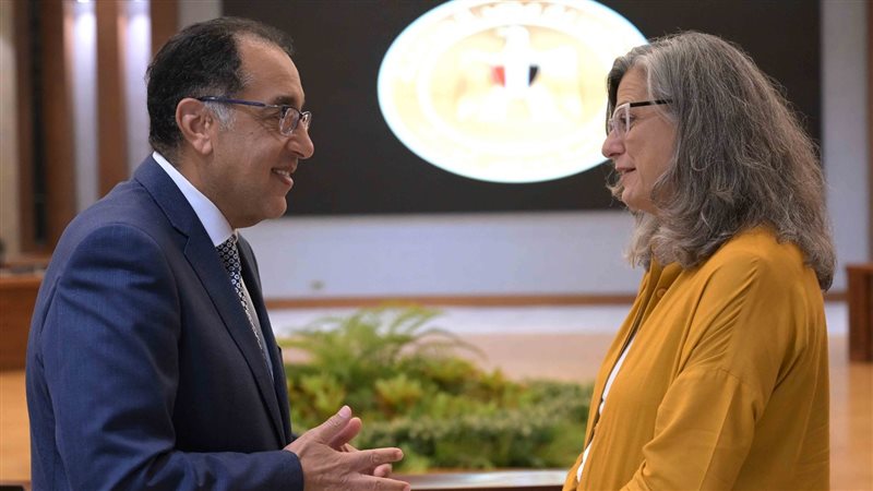د. مصطفي مدبولي وأناكلوديا