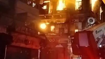 المعمل الجنائي يعاين حريق شقة سكنية بالهرم