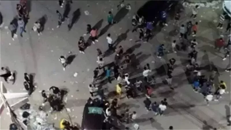مشاجرة، فيتو 