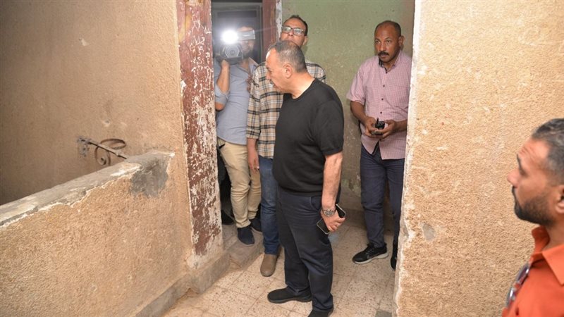 محافظ أسيوط يتفقد