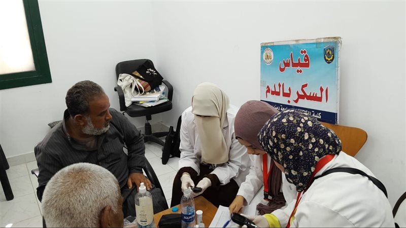 قافلة طبية بقرية