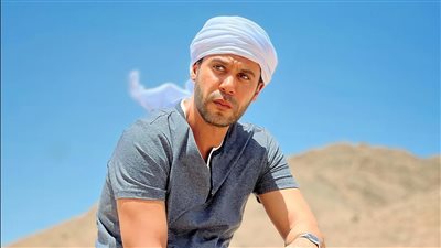 محمد إمام يبحث عن بديل مي عز الدين لمشاركته بطولة مسلسل 