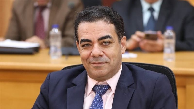 الدكتور أحمد لطفي،