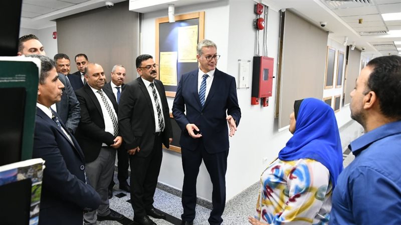  كريم بدوى وزير البترول