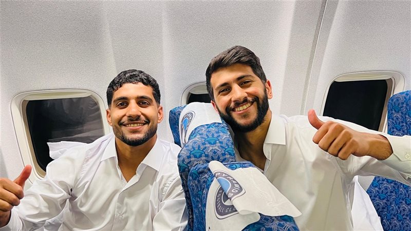 بيراميدزإ، فيتو
