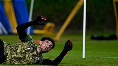 بعد استبعاده من المباراة، عواد يدعم الزمالك أمام وادي دجلة من المدرجات