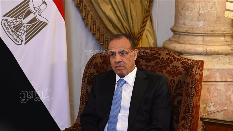 الدكتور بدر عبد العاطي،