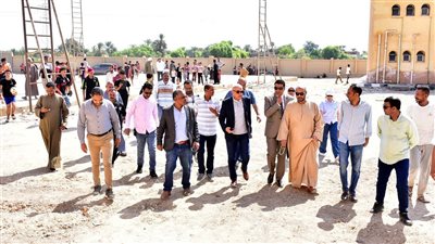 محافظ الأقصر يوجه برفع كفاءة الطرق بمركز أرمنت