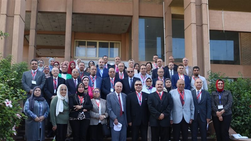الأكاديمية العربية