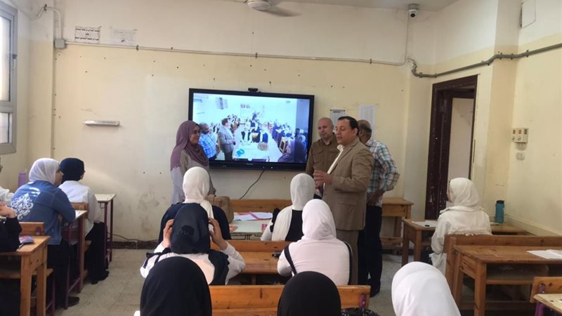 جولة بمدارس المنصورة،