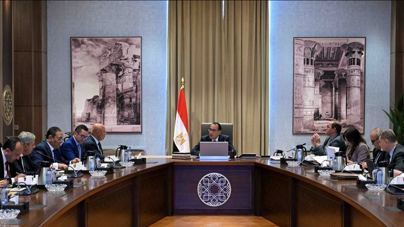 اجتماع برئاسة الدكتور