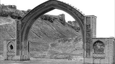 توفي 