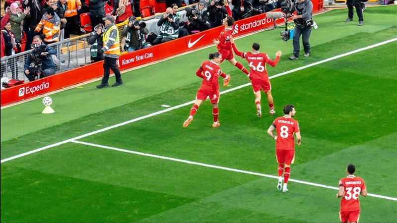 ليفربول أمام تشيلسي