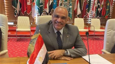 وزير الثقافة يُهنئ رئيس جهاز التنسيق الحضاري لفوزه بجائزة اتحاد الآثاريين العرب 