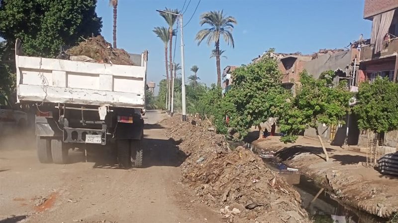 إزالة مخلفات الترع