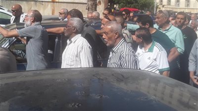 أهالي الإسكندرية يودعون أسطورة الاتحاد شحتة الإسكندراني إلى مثواه الأخير (بث مباشر)