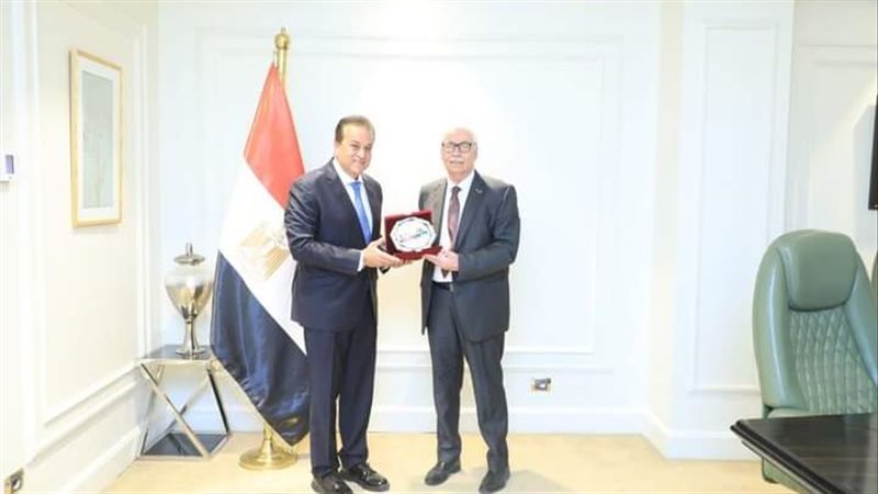 د.خالد عبدالغفار