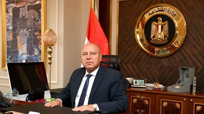  الفريق كامل الوزير