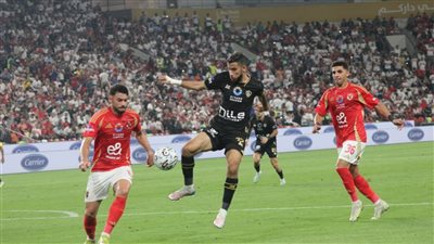  حصاد 10 جولات من الدوري الممتاز، بيراميدز يعتلي القمة، الزمالك أقوى خط هجوم بـ 21 هدفا، وناصر منسي يتصدر قائمة الهدافين، والأهلي صفر خسارة 