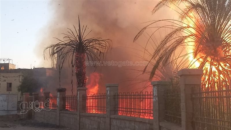 حريق هائل بمحيط معبد