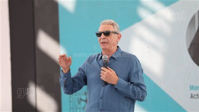 محمود حميدة: السينما أثقل صناعة في التاريخ.. ومعرفتش معنى الجوائز إلا بعد سن الأربعين