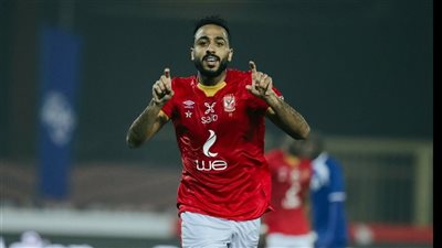 كهربا يقدم اعتذارًا رسميًّا لـ كولر ورمضان قبل مران الأهلي 