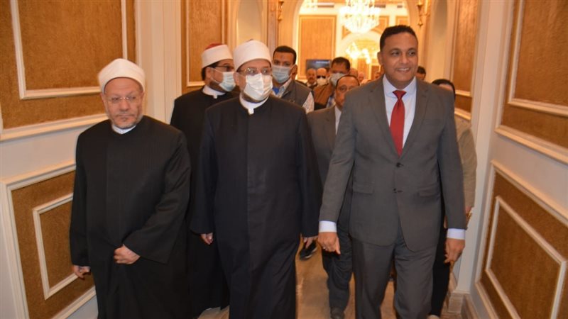مفتي الجمهورية ووزير