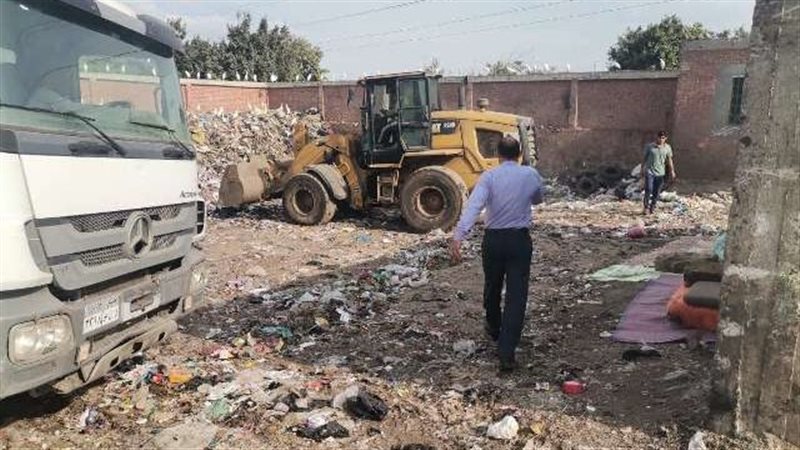 رفع القمامة بمراكز