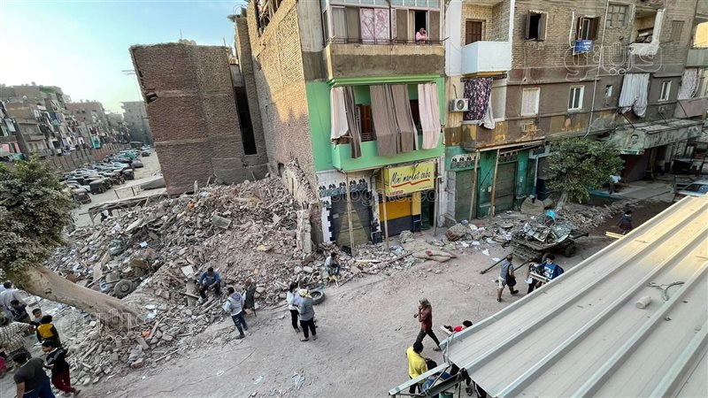 عقار روض الفرج المنهار