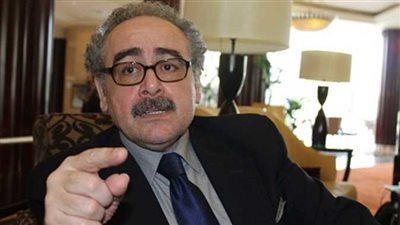 بيت الشعر التونسى يحتفى بالشاعر علاء عبد الهادى وتجربته الإبداعية