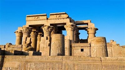 اليوم... الآثار تبدأ مد مواعيد الزيارة بمعبد كوم أمبو بأسوان 