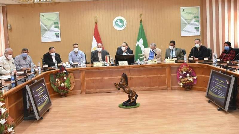 اجتماع محافظ الشرقية
