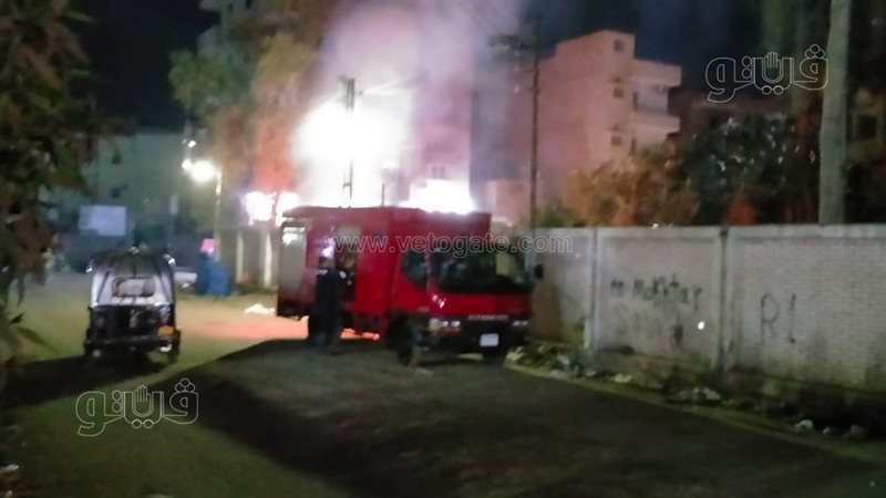 إخماد حريق في حديقة