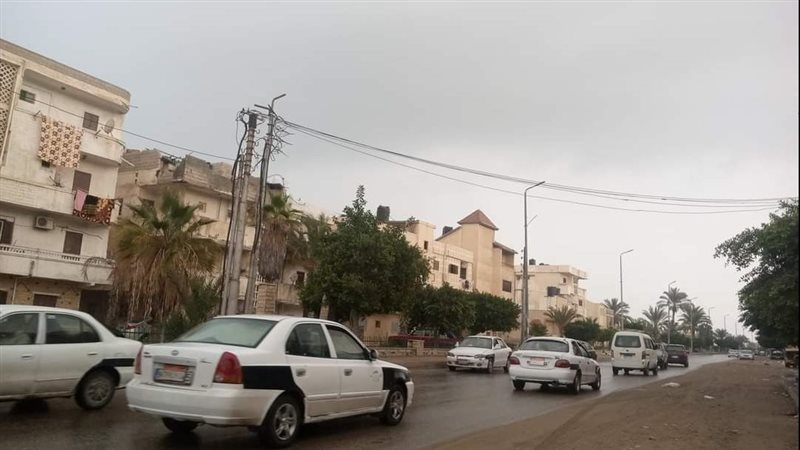 سقوط أمطار متوسطة