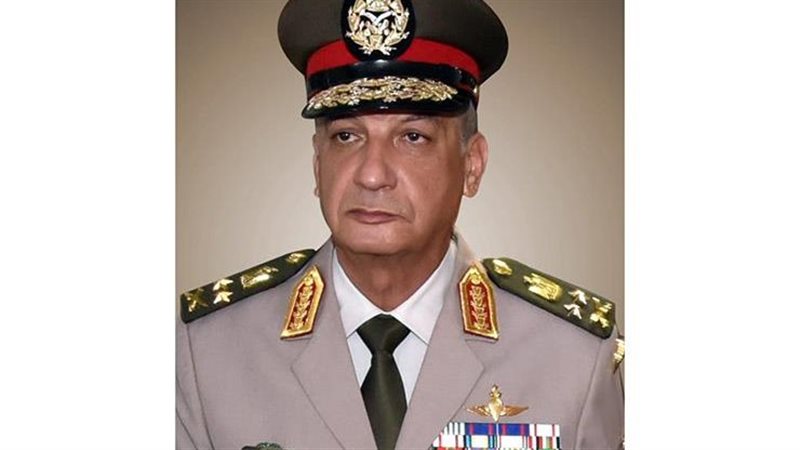 وزير الدفاع