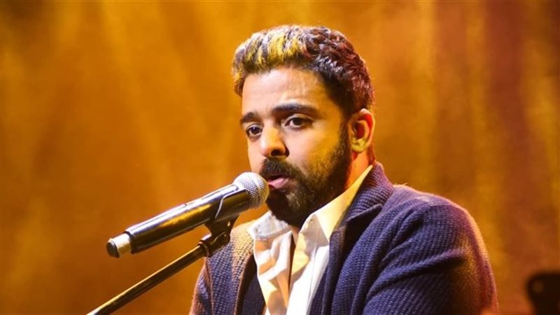 الشاعر عمرو حسن 