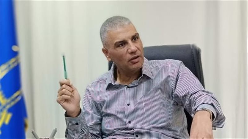 محافظ أسوان اللواء