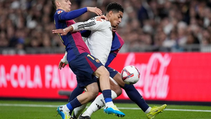 ريال مدريد وبرشلونة