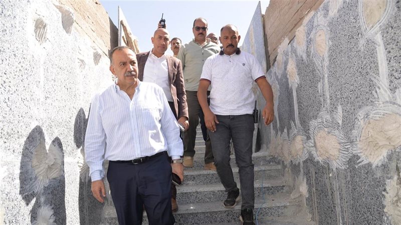 محافظ أسيوط يتفقد
