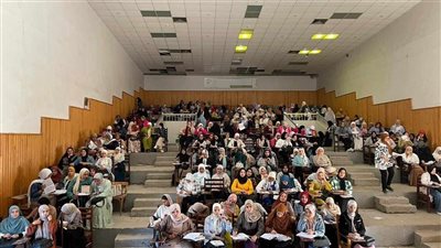 استمرار الندوات التوعوية لجامعة دمنهور بمختلف الكليات ضمن مبادرة بداية (صور)