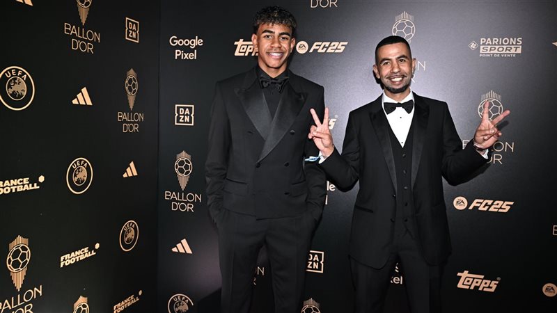 لامين يامال خلال