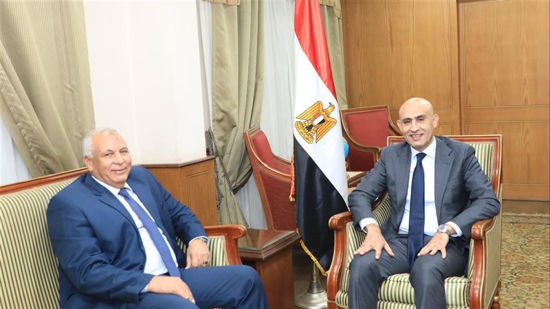 محمد عبد اللطيف وزير