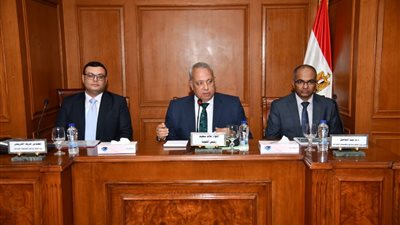 وزير الإسكان: نعمل على تلبية احتياجات جميع شرائح المواطنين من السكن