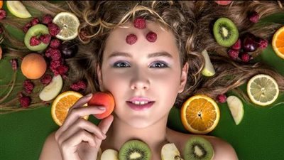 أطعمة لتغذية بصيلات الشعر، وتحفيز نموه وحمايته من التساقط