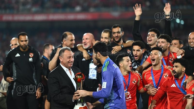 الأهلي، فيتو